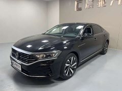 Volkswagen Passat Facelift 380TSI Luxury Edition - ფოტო 1