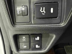 Honda Odyssey 2.0L Sharp Comfort Edition - ფოტო 16