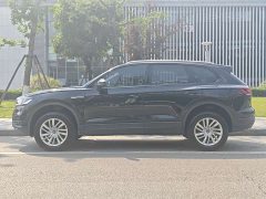 Volkswagen Touareg 2.0TSI Navigator Special Edition - ფოტო 3