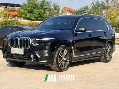 2023 BMW X7 xDrive40i M Sport Luxury Package