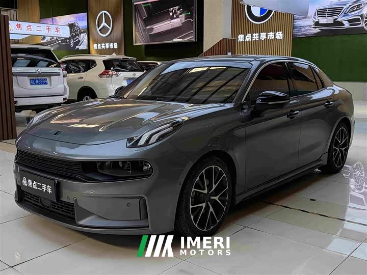 Lynk & Co 03 1.5T DCT Pro