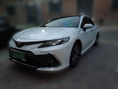 Toyota Camry 2.5G Luxury - ფოტო 1