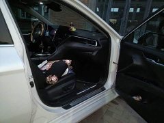 Toyota Camry 2.5G Luxury - ფოტო 19