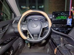 Toyota Camry 2.5G Luxury - ფოტო 6