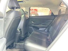 Hyundai Elantra 2022 1.5L CVT Luxury - ფოტო 6