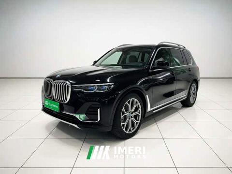 2022 BMW X7 xDrive40i Premier Luxury Package