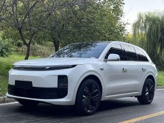 Li Auto L6 2024 Pro - ფოტო 1