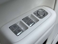 Li Auto L6 2024 Pro - ფოტო 8