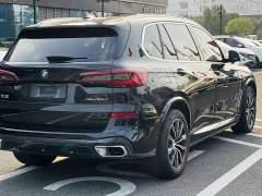 BMW X5 xDrive 30Li M Sport Premium Package - ფოტო 9