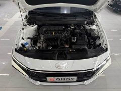 Hyundai Elantra 1.5L CVT Luxury - ფოტო 15