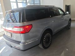 Lincoln Navigator 2020 3.5T Long Wheelbase Presidential Edition - ფოტო 3