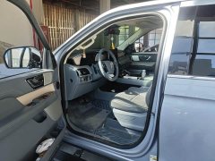 Lincoln Navigator 2020 3.5T Long Wheelbase Presidential Edition - ფოტო 5