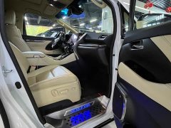 Toyota Vellfire 2023 Crown Twin Engine 2.5L HV Premium Edition - ფოტო 6