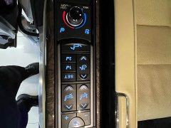 Toyota Vellfire 2023 Crown Twin Engine 2.5L HV Premium Edition - ფოტო 8