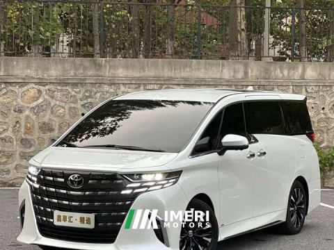 2026 Toyota Alphard Base