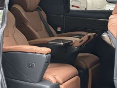 Toyota Alphard Base - ფოტო 13
