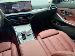 BMW 3 Series 330Li M Sport Night Edition Package - ფოტო 17