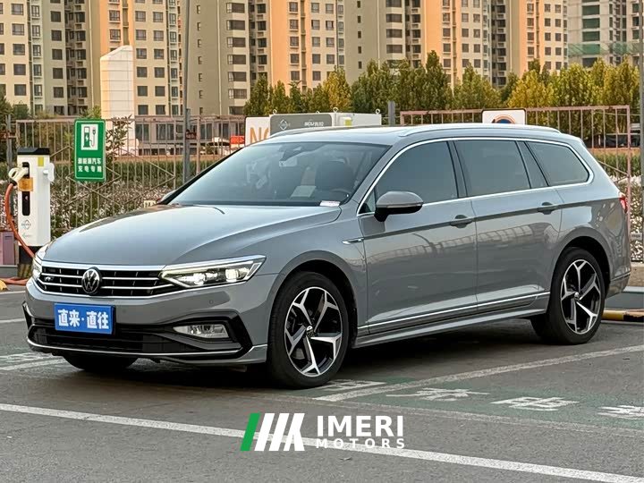 Volkswagen Passat Alltrack 2.0T Zongxing Edition
