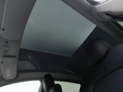 Tesla Model Y Standard Range RWD - ფოტო 14