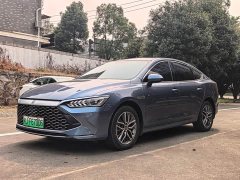 BYD Qin Plus Glory Edition DM-i 120KM Leading - ფოტო 1