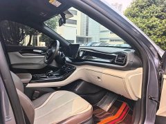 BYD Qin Plus Glory Edition DM-i 120KM Leading - ფოტო 8