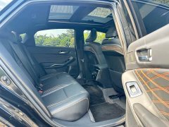 Toyota Avalon 2024 2.0L Luxury - ფოტო 17