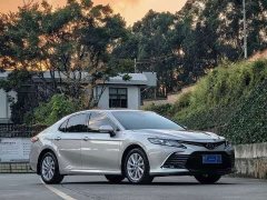 Toyota Camry 2021 2.0G Luxury - ფოტო 3