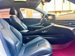 Hyundai Elantra 2021 1.5L CVT Luxury - ფოტო 14