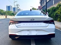Hyundai Elantra 2021 1.5L CVT Luxury - ფოტო 7