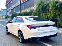 Hyundai Elantra 2021 1.5L CVT Luxury - ფოტო 8