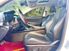Hyundai Elantra 2021 1.5L CVT Luxury - ფოტო 9
