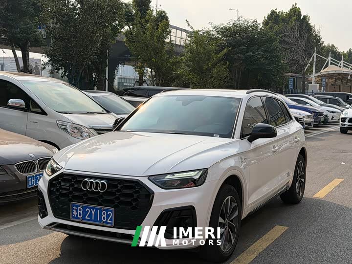 Audi Q5L 2025 40 TFSI Luxury Sport Edition - ავტომობილი ჩინეთიდან