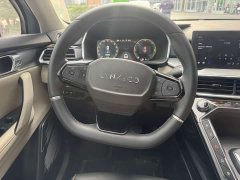 Lynk & Co Geely Lynk & Co 06 EM-P PHEV 84KM Range Pro - ფოტო 8