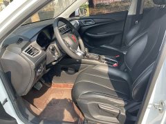 SAIC Roewe i5 Facelift 1.5L CVT Starlight Edition - ფოტო 4