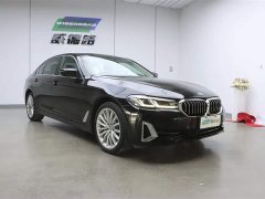 BMW 5 Series Facelift 530Li Luxury Package - ფოტო 4