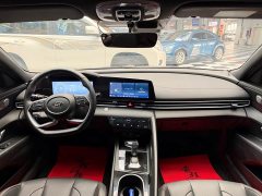 Hyundai Elantra 2022 1.5L CVT 20th Anniversary Edition - ფოტო 1