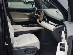 Zeekr 009 Six-Seat Executive AWD 108kWh - ფოტო 9