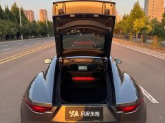 Jaguar F-TYPE P300 75th Anniversary Edition Hardtop - ფოტო 12