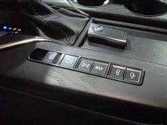 Lexus LX 600 4-seater Executive VIP Executive Edition - ფოტო 16