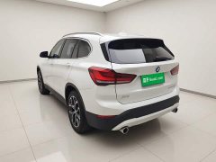 BMW X1 sDrive25Li Premier - ფოტო 4