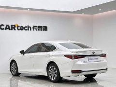 Lexus ES 2022 300h Excellence Edition - ფოტო 3