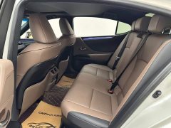 Lexus ES 2022 300h Excellence Edition - ფოტო 9