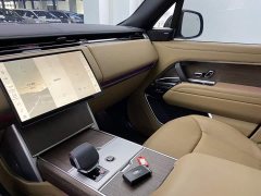 Land Rover Range Rover 3.0 L6 400PS Extended Wheelbase 7-Seater - ფოტო 11