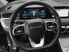 Jetour Jietu X70 PLUS Champion Edition 1.6T DCT Champion ULTRA 5-Seater - ფოტო 15
