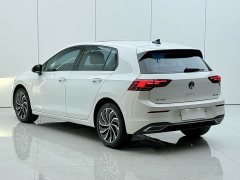 Volkswagen Golf 2023 Facelift 280TSI DSG Pro - ფოტო 13