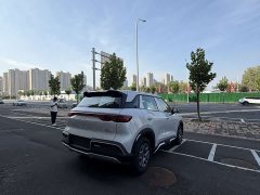 BYD Yuan UP 2027 Flying Edition 401KM Pilot - ფოტო 4