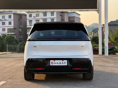 Zeekr MIX 2025 Smart Driving Edition - ფოტო 12