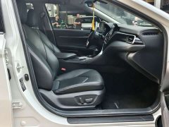 Toyota Camry 2021 Hybrid 2.5L HGVP Leading Edition - ფოტო 14