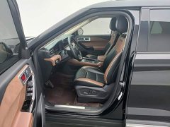 Ford Explorer EcoBoost 285 AWD Titanium 7-Seater - ფოტო 11