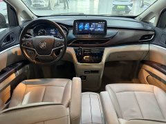Buick GL8 Land Business Class 652T Luxury - ფოტო 11